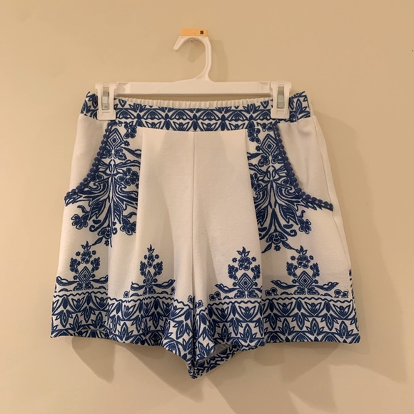 Two Piece Top and Shorts Set - Picture 2 of 2